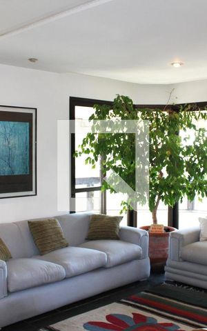 Apartamento à venda com 280m², 3 quartos e 4 vagasSala na Cobertura