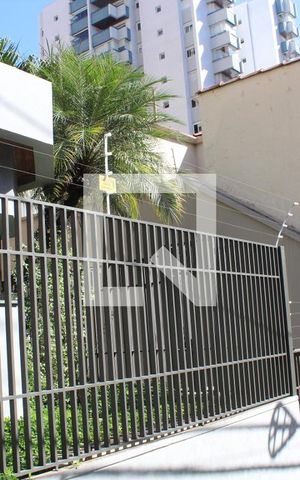Apartamento à venda com 280m², 3 quartos e 4 vagasFachada
