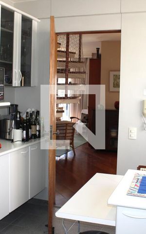 Apartamento à venda com 280m², 3 quartos e 4 vagasCozinha