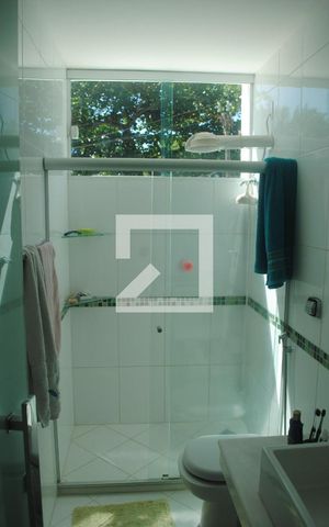 Casa para alugar com 400m², 4 quartos e 3 vagasBanheiro da Suíte 2