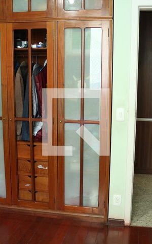 Casa à venda com 250m², 3 quartos e 6 vagasQuarto 2