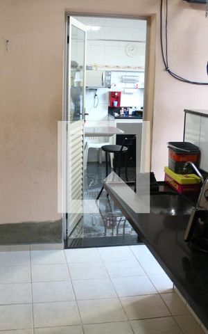 Casa à venda com 250m², 3 quartos e 6 vagasCozinha
