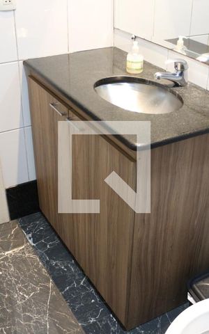 Casa à venda com 250m², 3 quartos e 6 vagasBanheiro 1
