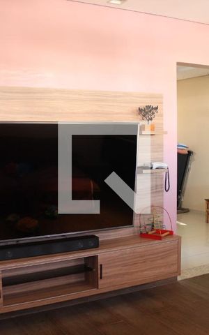 Casa à venda com 250m², 3 quartos e 6 vagasSala