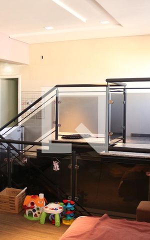 Casa à venda com 250m², 3 quartos e 6 vagasSala
