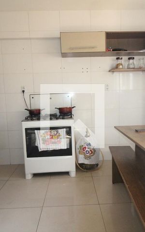 Apartamento para alugar com 300m², 3 quartos e sem vaga Apartamento para alugar com 300m², 3 quartos e sem vagaCozinha
