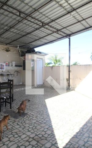 Apartamento para alugar com 300m², 3 quartos e sem vaga Apartamento para alugar com 300m², 3 quartos e sem vagaÁrea de Serviço