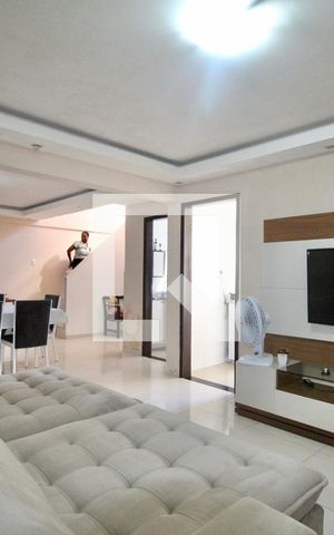 Apartamento para alugar com 300m², 3 quartos e sem vaga Apartamento para alugar com 300m², 3 quartos e sem vagaSala