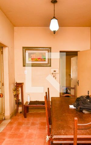 Casa à venda com 374m², 4 quartos e 5 vagasSala de jantar