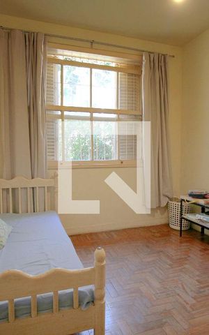 Casa à venda com 350m², 6 quartos e 2 vagasQuarto 2