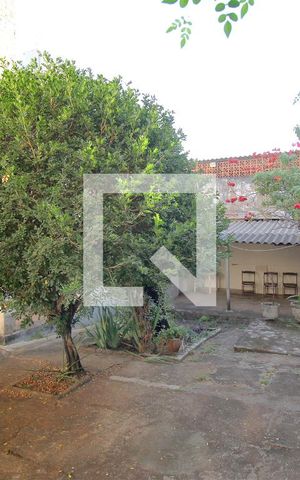 Casa à venda com 350m², 6 quartos e 2 vagasQuintal
