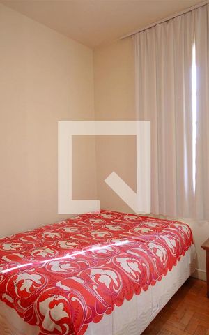 Casa à venda com 350m², 6 quartos e 2 vagasQuarto 1
