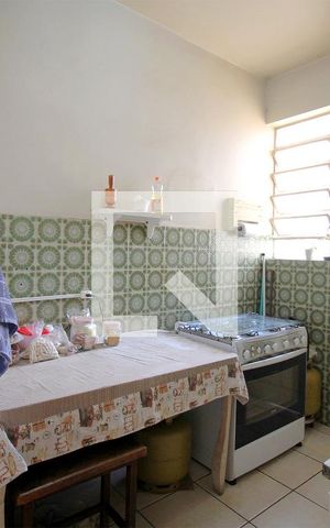 Casa à venda com 350m², 6 quartos e 2 vagasCozinha