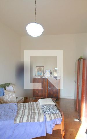 Casa à venda com 350m², 6 quartos e 2 vagasQuarto 3