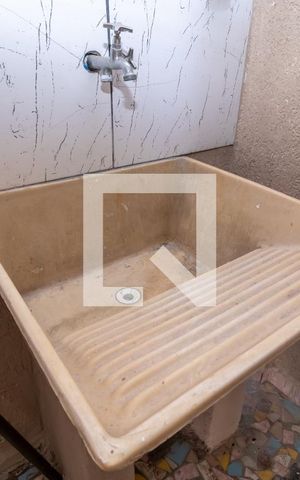 Casa à venda com 380m², 4 quartos e 2 vagasEdícula - Área de Serviço