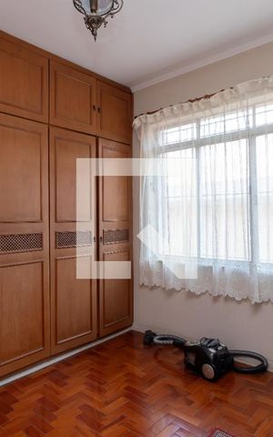 Casa à venda com 380m², 4 quartos e 2 vagasEscritório 1