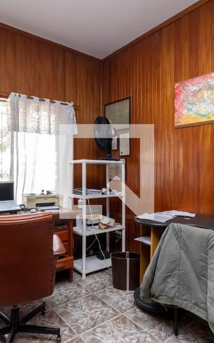 Casa à venda com 380m², 4 quartos e 2 vagasEscritório 2