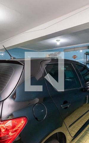 Casa à venda com 380m², 4 quartos e 2 vagasGaragem