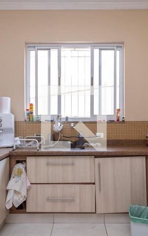 Casa à venda com 380m², 4 quartos e 2 vagasCozinha