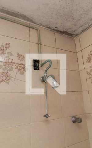 Casa à venda com 380m², 4 quartos e 2 vagasBanheiro da Suíte 2