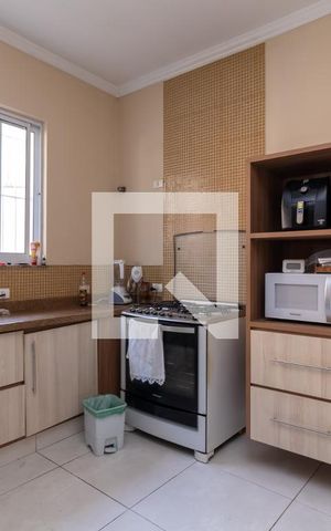 Casa à venda com 380m², 4 quartos e 2 vagasCozinha
