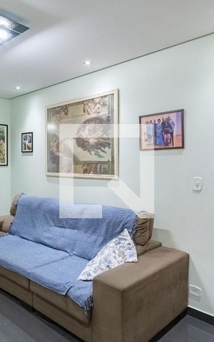 Casa à venda com 226m², 3 quartos e 3 vagasSala