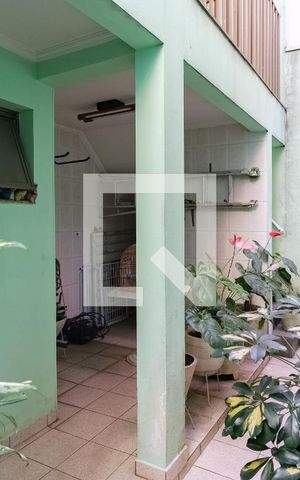 Casa à venda com 226m², 3 quartos e 3 vagasQuintal 2