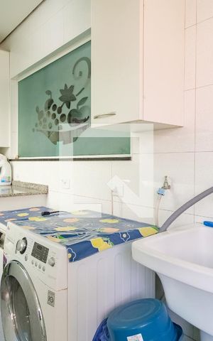 Casa à venda com 226m², 3 quartos e 3 vagasÁrea de Serviço 1