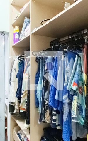 Casa à venda com 226m², 3 quartos e 3 vagasCloset da suíte