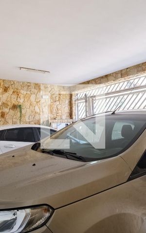 Casa à venda com 226m², 3 quartos e 3 vagasGaragem