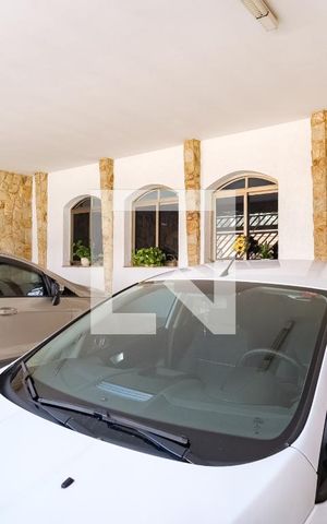 Casa à venda com 226m², 3 quartos e 3 vagasGaragem