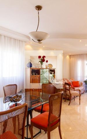 Apartamento à venda com 147m², 3 quartos e 2 vagas Apartamento à venda com 147m², 3 quartos e 2 vagasSala de Jantar