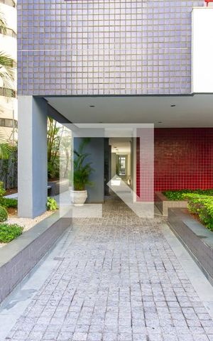 Apartamento à venda com 147m², 3 quartos e 2 vagas Apartamento à venda com 147m², 3 quartos e 2 vagasHall de entrada