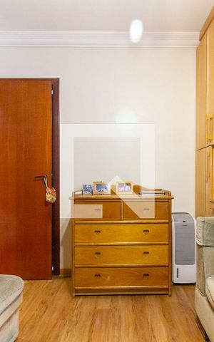 Apartamento à venda com 147m², 3 quartos e 2 vagas Apartamento à venda com 147m², 3 quartos e 2 vagasQuarto 2 - Suíte