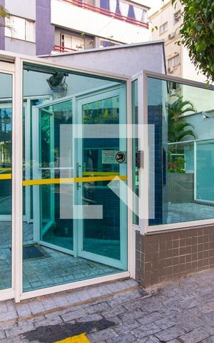 Apartamento à venda com 147m², 3 quartos e 2 vagas Apartamento à venda com 147m², 3 quartos e 2 vagasFachada