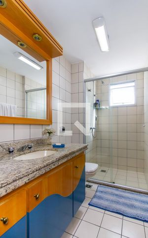 Apartamento à venda com 147m², 3 quartos e 2 vagas Apartamento à venda com 147m², 3 quartos e 2 vagasBanheiro da Suíte 3