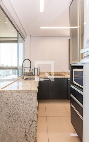 Apartamento para alugar com 55m², 1 quarto e 2 vagas Apartamento para alugar com 55m², 1 quarto e 2 vagasCozinha
