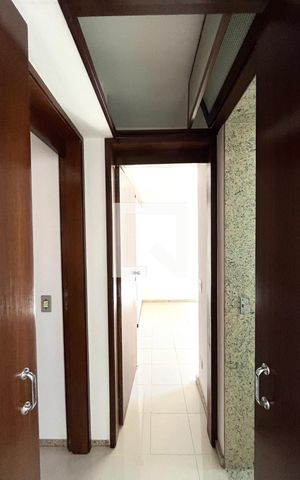 Apartamento à venda com 63m², 2 quartos e 1 vaga Apartamento à venda com 63m², 2 quartos e 1 vagaCorredor
