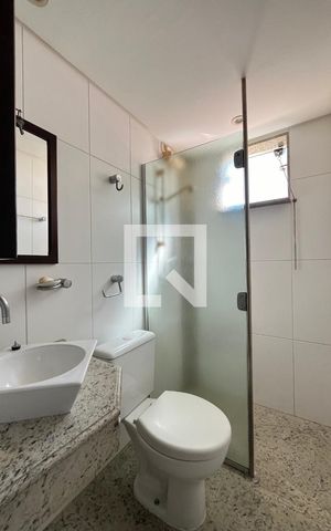 Apartamento à venda com 63m², 2 quartos e 1 vaga Apartamento à venda com 63m², 2 quartos e 1 vagaBanheiro