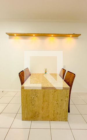 Apartamento para alugar com 75m², 2 quartos e 1 vagaSala de Jantar