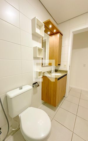 Apartamento para alugar com 75m², 2 quartos e 1 vagaBanheiro