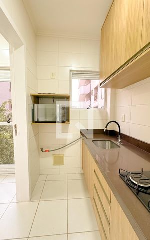 Apartamento para alugar com 75m², 2 quartos e 1 vagaCozinha