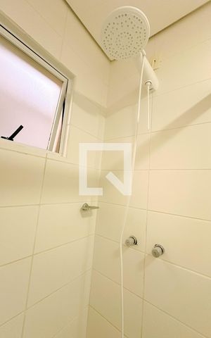 Apartamento para alugar com 75m², 2 quartos e 1 vagaBanheiro