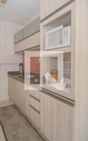 Apartamento à venda com 72m², 2 quartos e 1 vaga Apartamento à venda com 72m², 2 quartos e 1 vagaCozinha e Área de Serviço