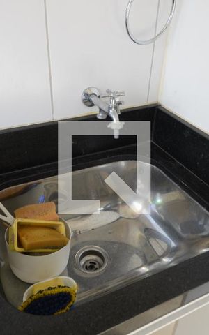 Apartamento à venda com 48m², 2 quartos e 1 vagaVaranda/Serviço