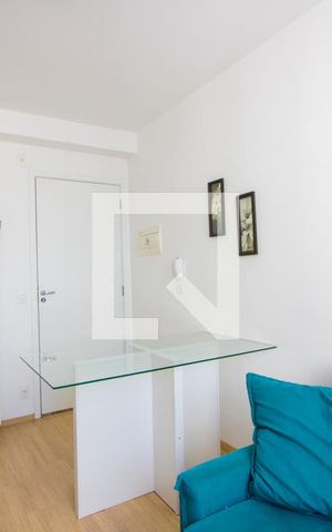 Apartamento à venda com 35m², 2 quartos e 1 vaga Apartamento à venda com 35m², 2 quartos e 1 vagaSala