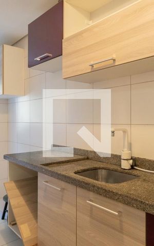 Apartamento para alugar com 60m², 2 quartos e 1 vaga Apartamento para alugar com 60m², 2 quartos e 1 vagaCozinha e Área de Serviço