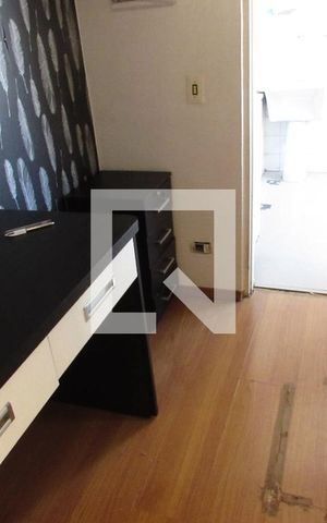 Apartamento à venda com 75m², 2 quartos e 2 vagasEscritório