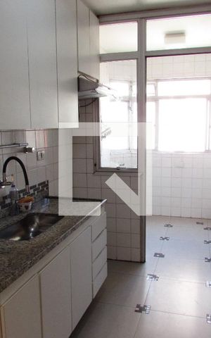 Apartamento à venda com 75m², 2 quartos e 2 vagasCozinha