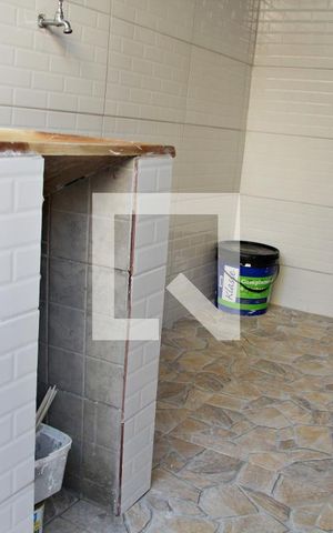 Casa para alugar com 80m², 2 quartos e sem vagaÁrea de Serviço